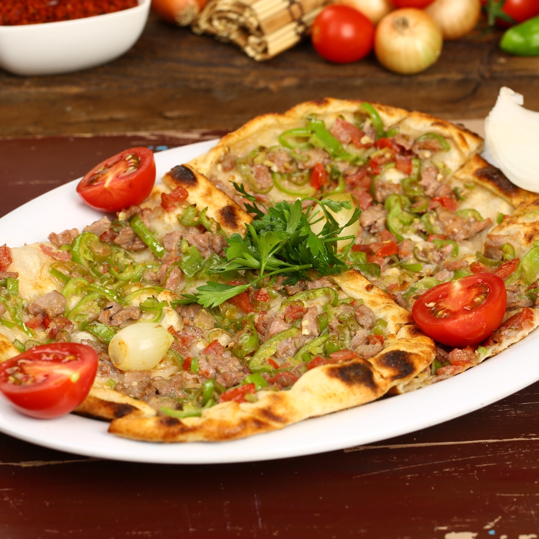 Etli ekmek diner